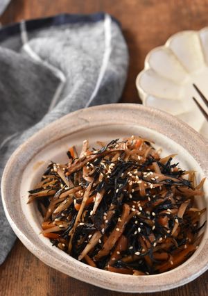ごぼうとひじきのうま煮【作り置き】-レシピのメイン写真