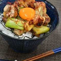 รูปของ 焼き鳥丼　ＪＡにいがた南蒲