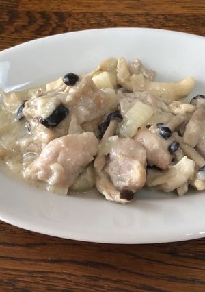 鶏のクリーム煮　ガーリック風味-レシピのメイン写真