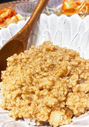鶏そぼろ丼 ～とろみ餡仕立て～-レシピのメイン写真