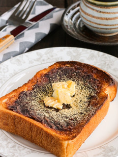 サクッととろける美味しさ♡あんバターパン-レシピのメイン写真