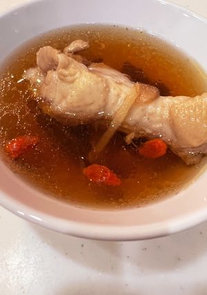 とろとろ☆参鶏湯風手羽元の薬膳スープ&粥-レシピのメイン写真