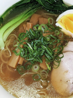 まろやかな豚骨チキンラーメン-レシピのメイン写真