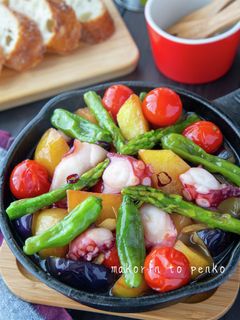 じゃがいもとタコのたっぷり野菜アヒージョ-レシピのメイン写真