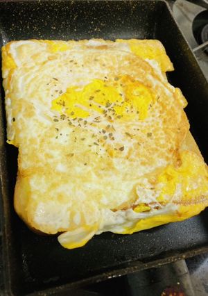 くり抜かないよ！ずぼら目玉焼きトースト-レシピのメイン写真