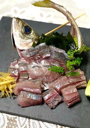鯵のお刺身レモンと千切り生姜添え-レシピのメイン写真