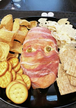 ハロウィンのずる剥け顔のチーズディップ-レシピのメイン写真