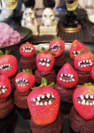 ハロウィンのイチゴモンスター-レシピのメイン写真
