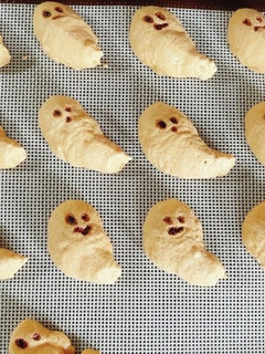 【ハロウィンに】おばけのメレンゲクッキー-レシピのメイン写真