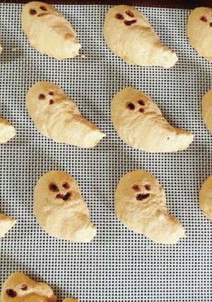 【ハロウィンに】おばけのメレンゲクッキー-レシピのメイン写真