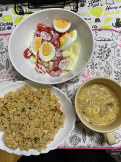 簡単炒飯とフカヒレスープ&サラダ-レシピのメイン写真