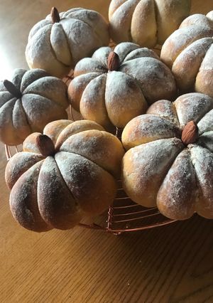 オシャレにハロウィン☆かぼちゃパン-レシピのメイン写真