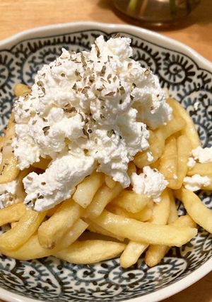 市販のフライドポテト＋カッテージチーズ-レシピのメイン写真