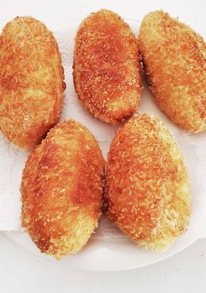 【レトルトカレー de 簡単カレーパン】-レシピのメイン写真