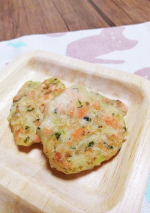 離乳食後期☆お野菜いっぱい！鮭のおやき-レシピのメイン写真
