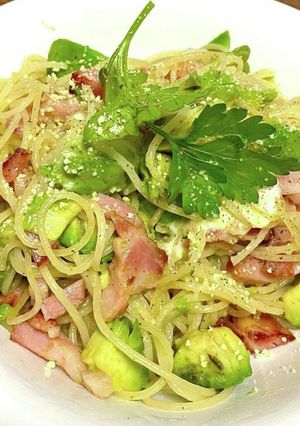 アボカドとベーコンのチーズパスタ-レシピのメイン写真