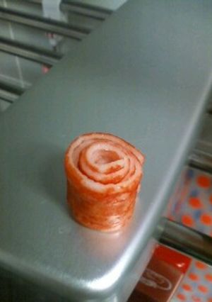 お弁当の隙間に★巻くだけカニカマ-レシピのメイン写真