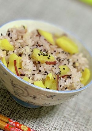 土鍋炊飯釜でさつまいもご飯(雑穀米入)-レシピのメイン写真