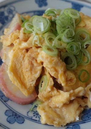 かまぼこと卵のバター醤油ズボラ炒め-レシピのメイン写真