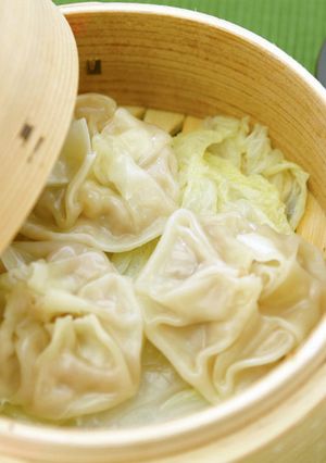 中身もタレも!なめ茸小籠包!-レシピのメイン写真