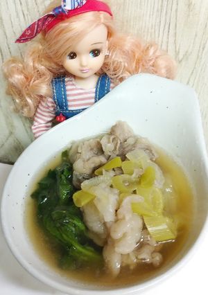 リカちゃん♡ご近所さんの春菊入り肉吸い風-レシピのメイン写真