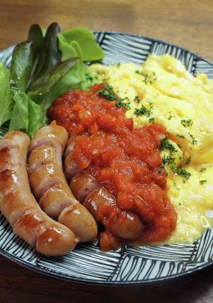 手作りトマトソースで朝ごはん-レシピのメイン写真
