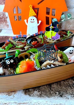神無月15 鶏ごぼう丼 ハロウィン弁当-レシピのメイン写真