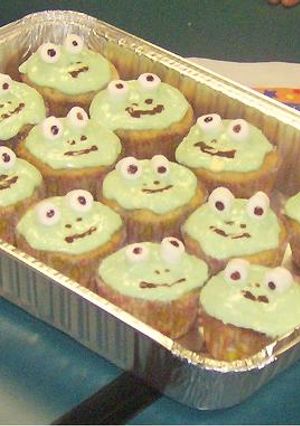 アメリカの誕生会用◎カエルカップケーキ-レシピのメイン写真