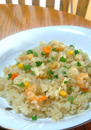 炊飯器で！超コクウマでびっくりエビピラフ-レシピのメイン写真
