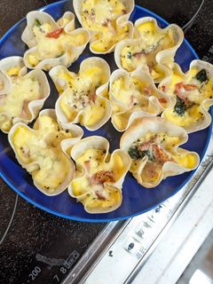 餃子の皮で!クリスマスミニキッシュ-レシピのメイン写真