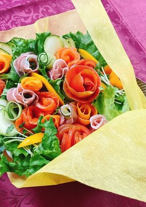 お祝いに♡花束サラダ-レシピのメイン写真