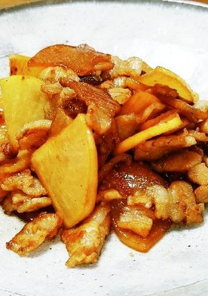豚バラと大根のピリ辛醤油炒め。-レシピのメイン写真