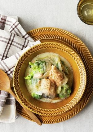 妊婦飯♪鮭とブロッコリーの クリーム煮-レシピのメイン写真