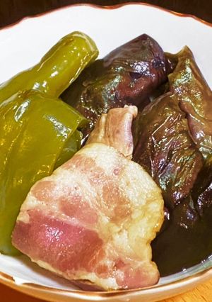 ニンニク風味洋風・茄子とピーマンの炒め煮-レシピのメイン写真