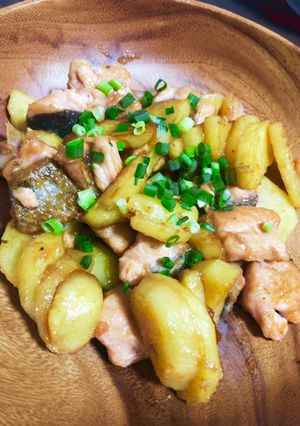 鮭とじゃがいもの味噌バター炒め-レシピのメイン写真