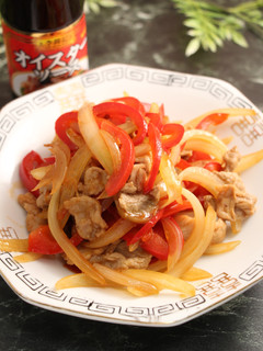 簡単!豚パプリカのオイスタ炒め ごま風味-レシピのメイン写真