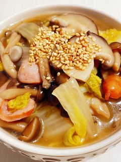 寒い時期に!白菜キノコの熱々あんかけ麺-レシピのメイン写真