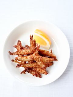 小さなワカサギで【わかさぎの唐揚げ】-レシピのメイン写真