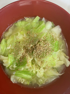 ごま油薫る♪野菜たっぷり即席塩ラーメン-レシピのメイン写真
