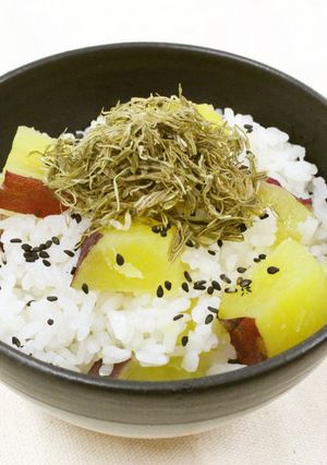 さつまいもごはん～ふりかけ昆布のせ～-レシピのメイン写真