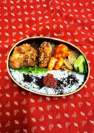 唐揚げとエビチリ弁当-レシピのメイン写真