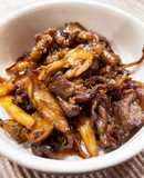 簡単！グルメのたれで牛肉ときのこ炒め