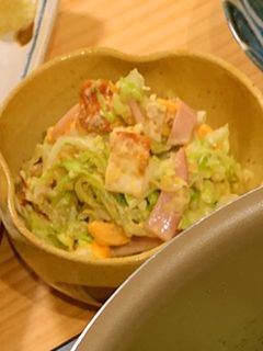 キャベツと目玉焼きのごまマヨサラダ-レシピのメイン写真