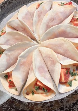 おもてなしにも！餃子の皮でピザ風に！-レシピのメイン写真