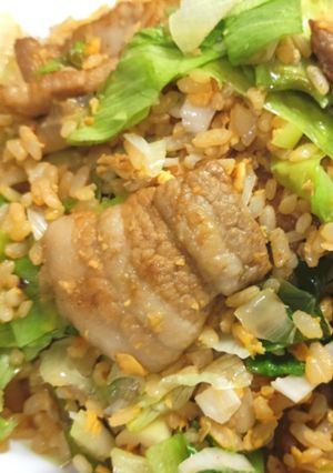 豚バラ肉とレタスのチャーハン-レシピのメイン写真