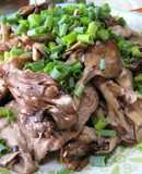 豚肉と舞茸の柚子胡椒ポンマヨ炒め
