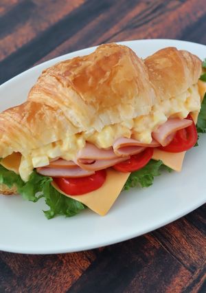 チーズの具沢山クロワッサンサンド-レシピのメイン写真