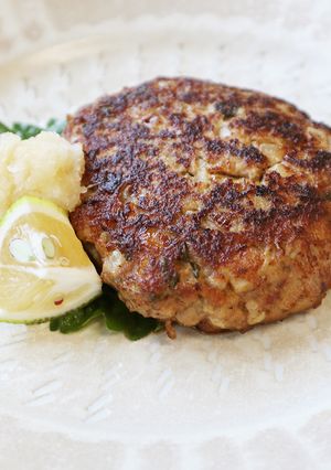 蓮根入り和風ハンバーグ-レシピのメイン写真