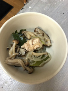 鶏胸肉とキノコの煮物-レシピのメイン写真