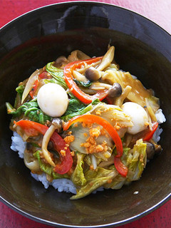 うずら卵と鮭フレークの甘酢あんかけ丼-レシピのメイン写真